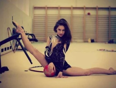 Άτομα με τρομερή ευλυγισία σοκάρουν με τα «ανοίγματα» τους (φωτό)